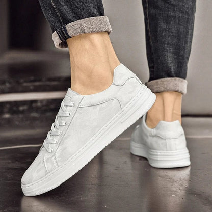 Clide Leather Sneakers